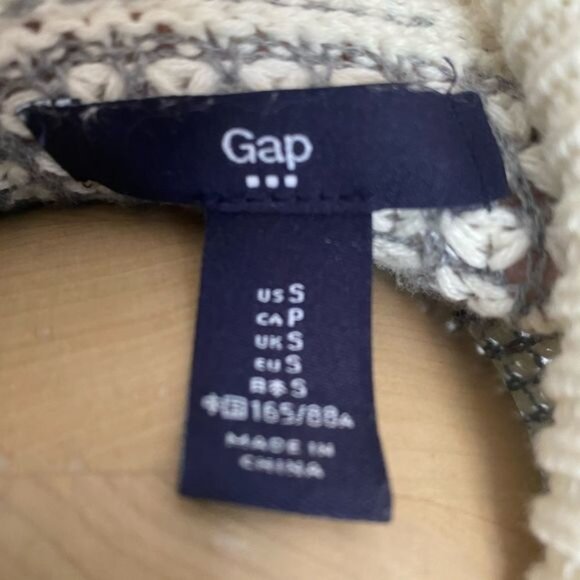 Gap Cadigan - Picture 3 of 3